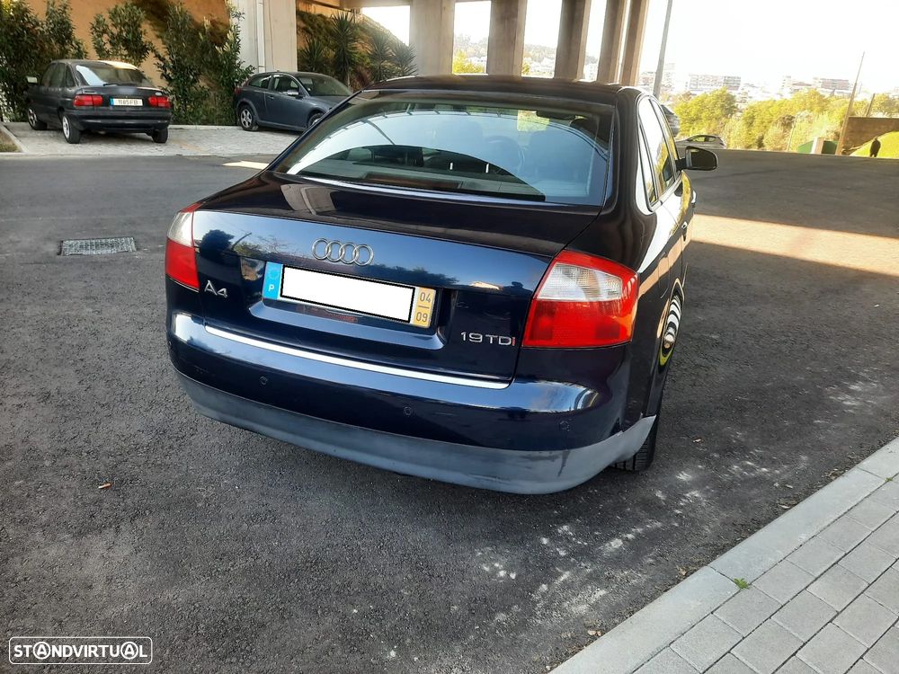 Audi A4 1.9 TDI m6 Sport - 7
