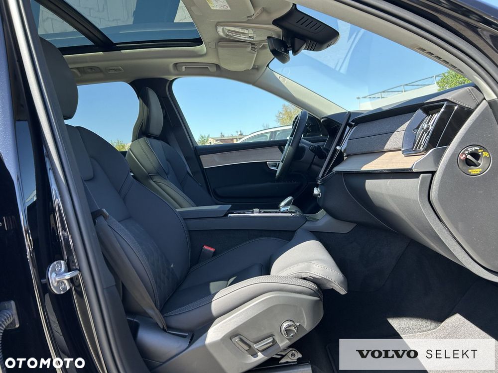 Volvo XC 90 - 25
