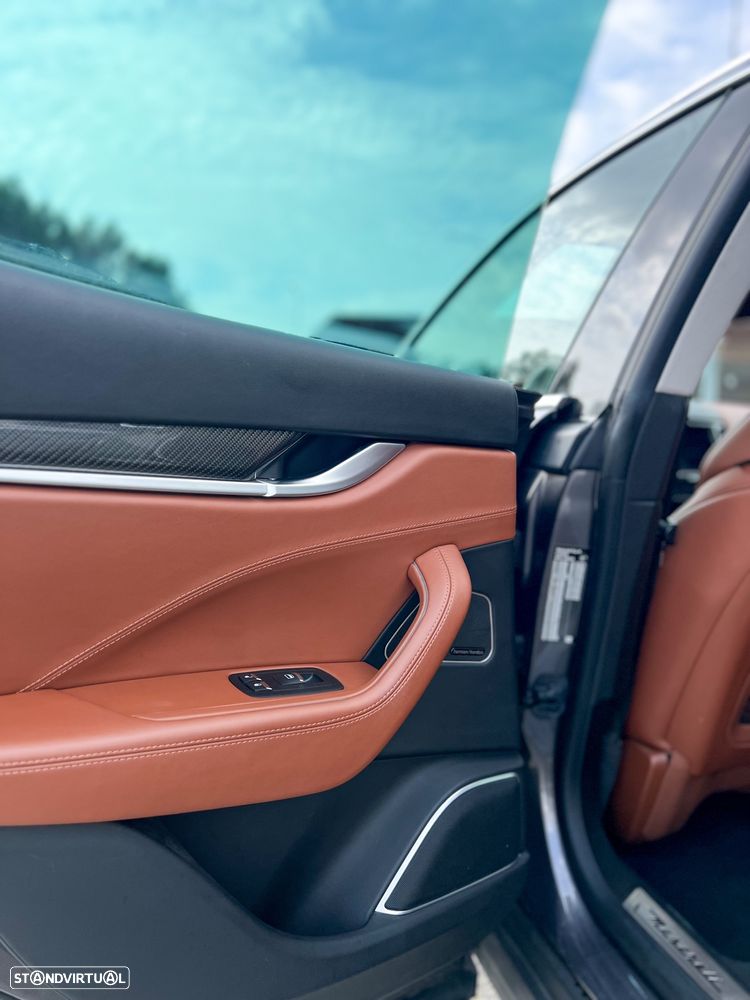 Maserati Levante S Q4 - 10