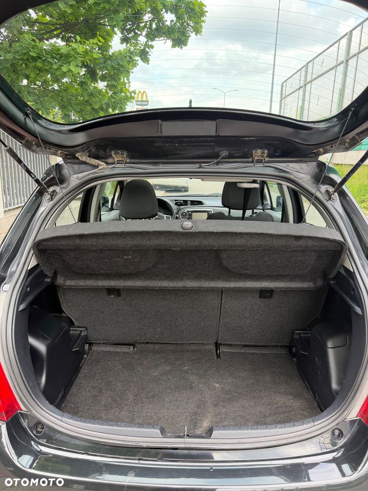 Toyota Yaris 1.33 Sol MS - 16