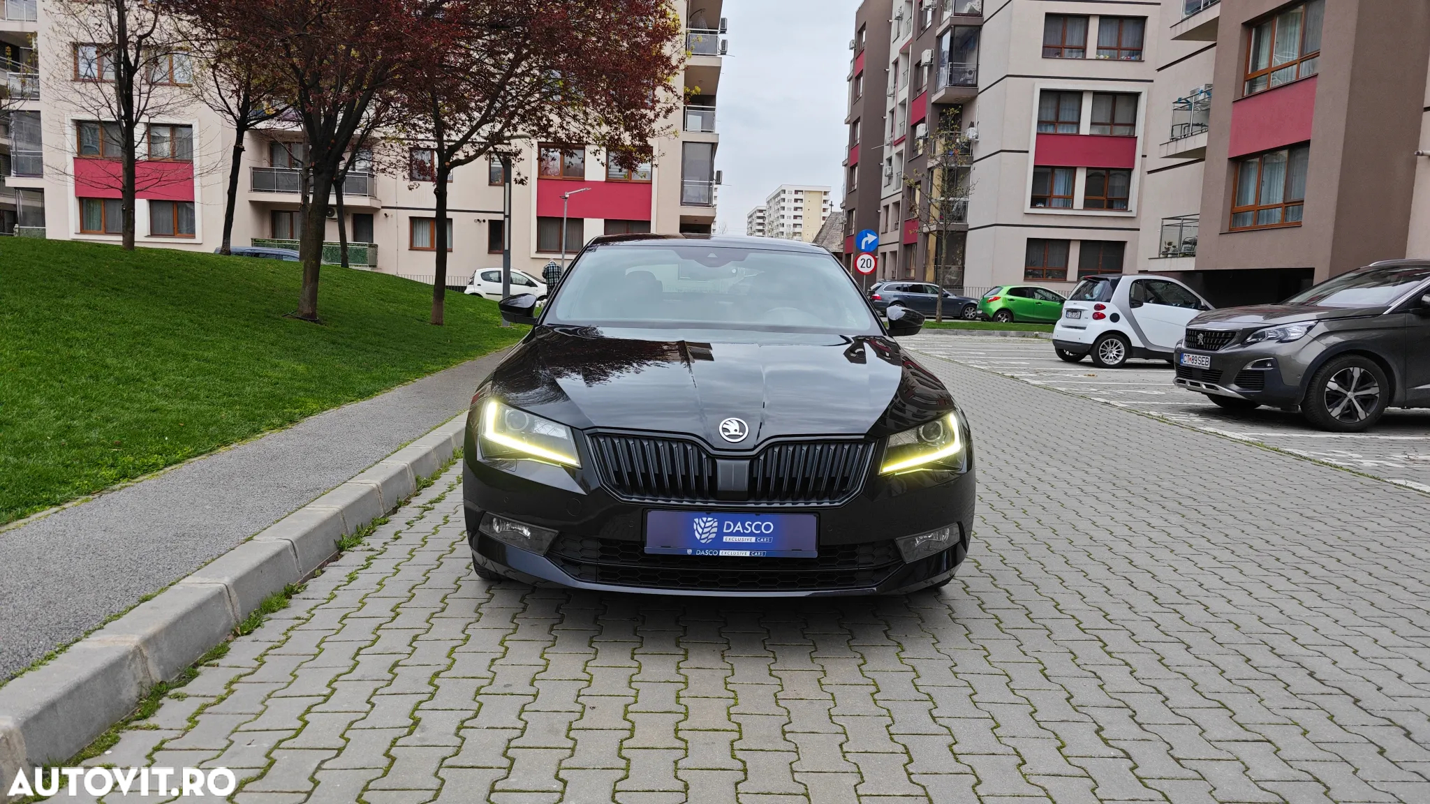 Skoda Superb 2.0 TDI DSG Sportline - 16