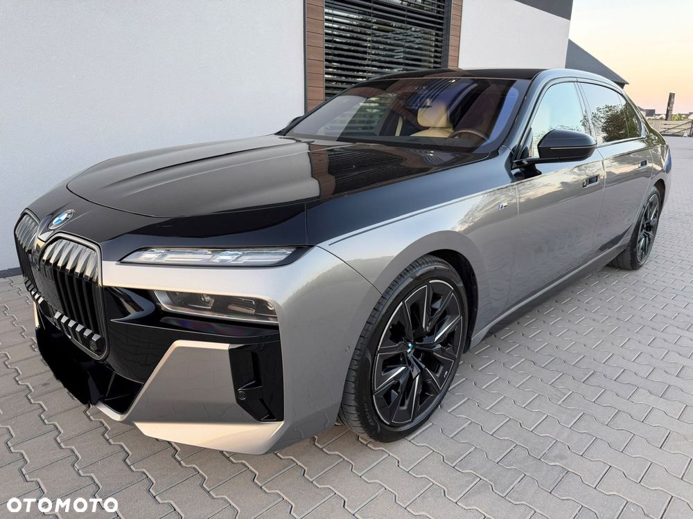 BMW Seria 7 740d xDrive mHEV M Sport sport - 7