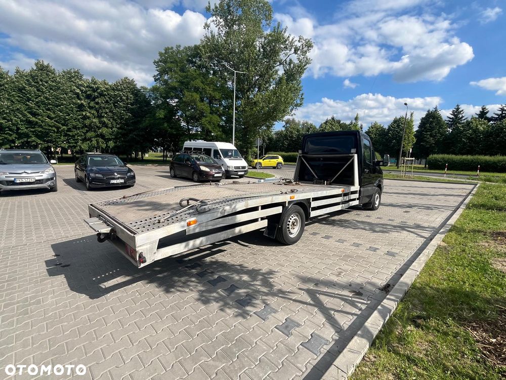 Mercedes-Benz Sprinter - 6