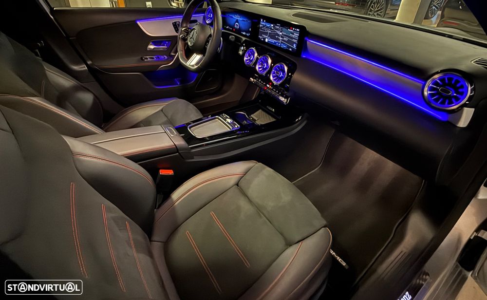 Mercedes-Benz A 250 e 8G-DCT AMG Line - 34