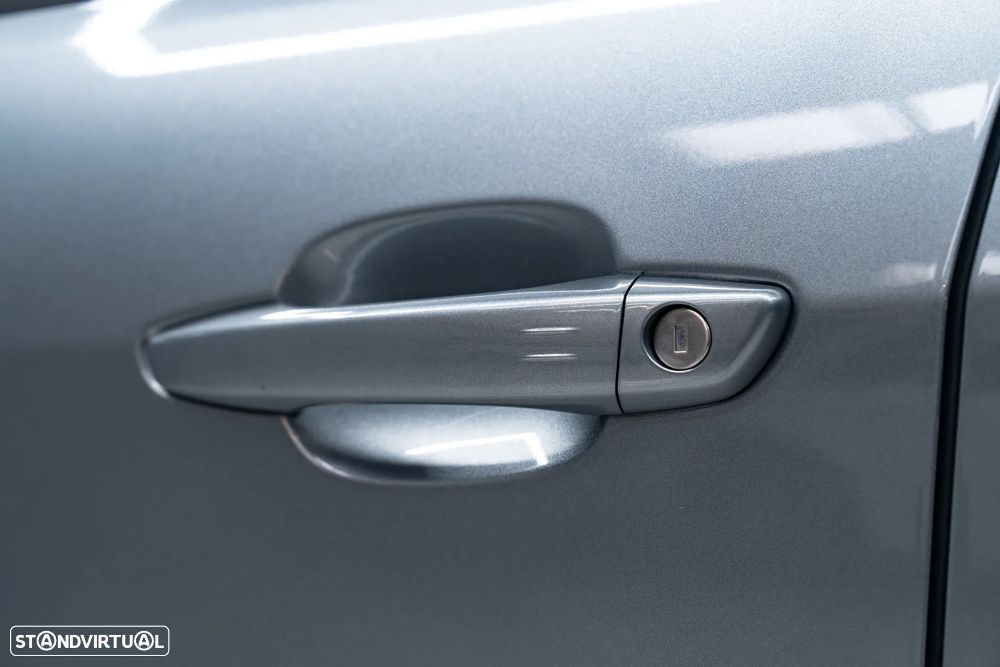 Jeep Avenger 1.2 GSE T3 Longitude - 13