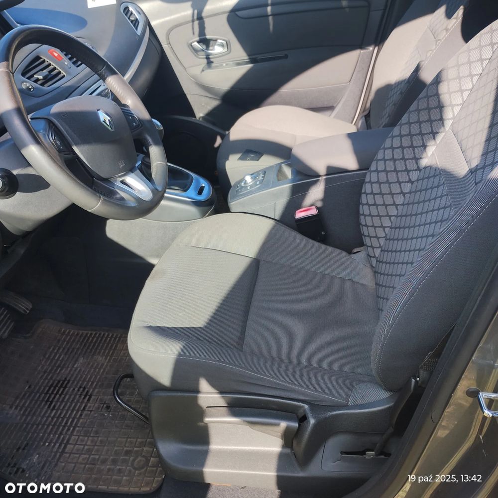 Renault Scenic - 4