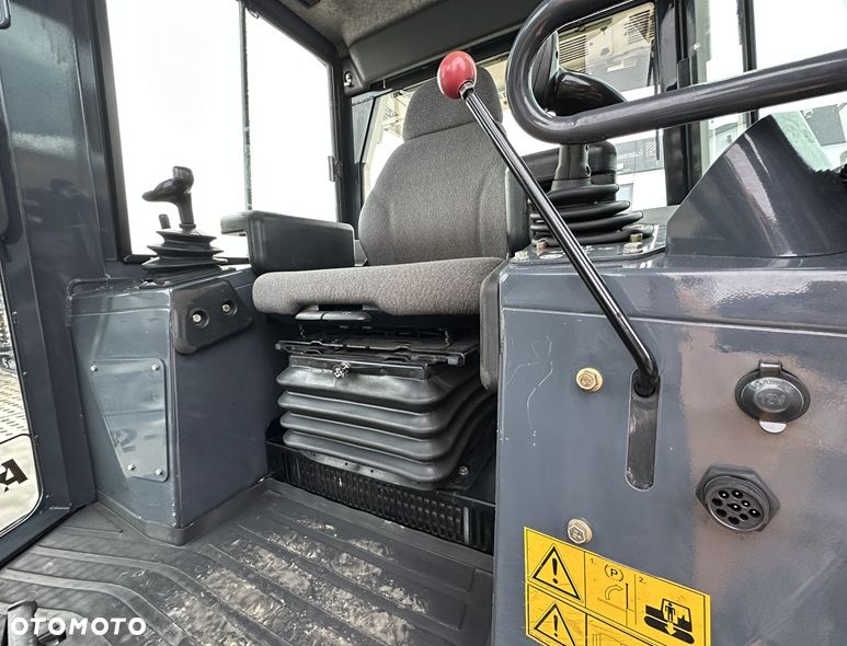 Liebherr PR 714 LGP - 23