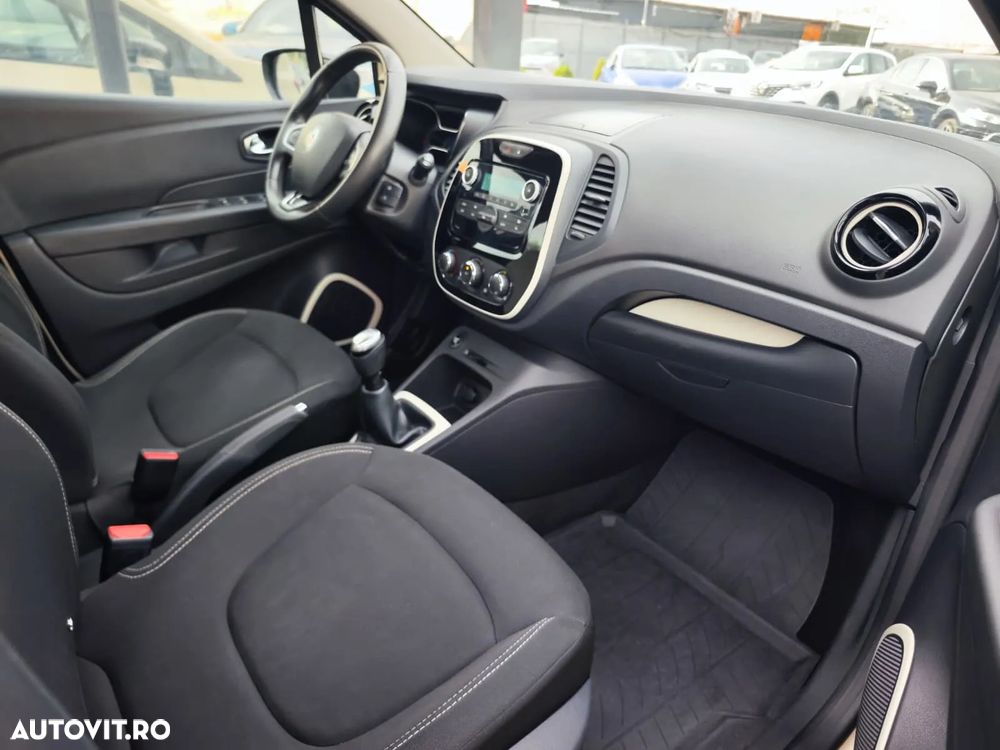 Renault Captur - 15