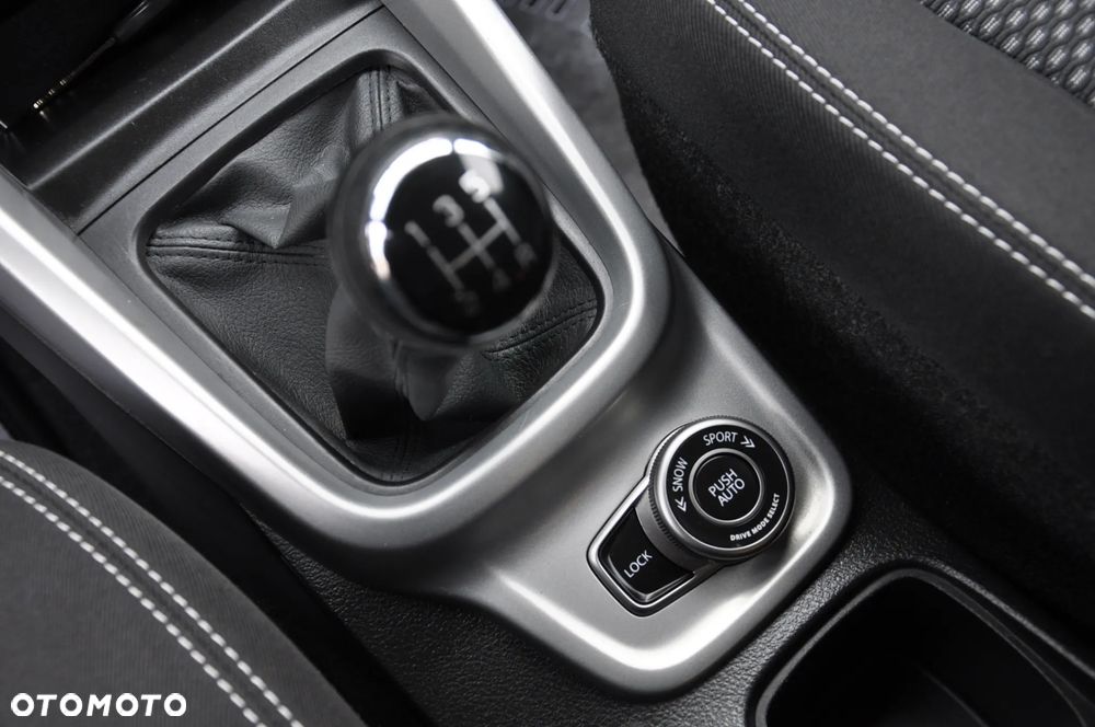 Suzuki Vitara 1.6 (4x4) Allgrip Comfort - 14