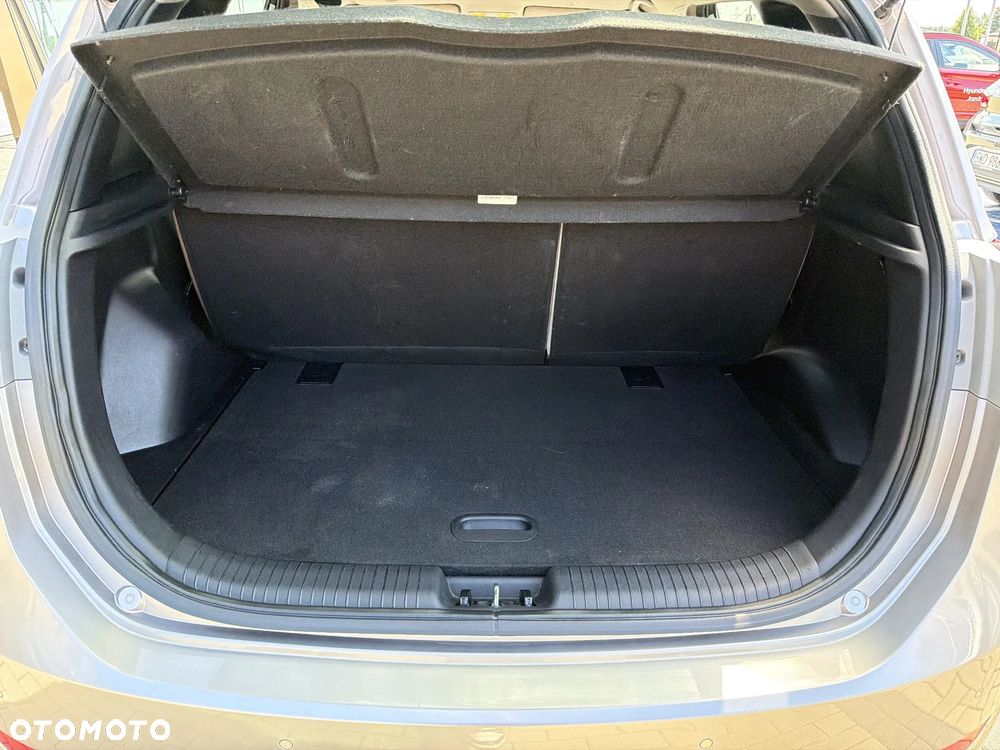 Hyundai ix20 1.6 BlueDrive Comfort - 18