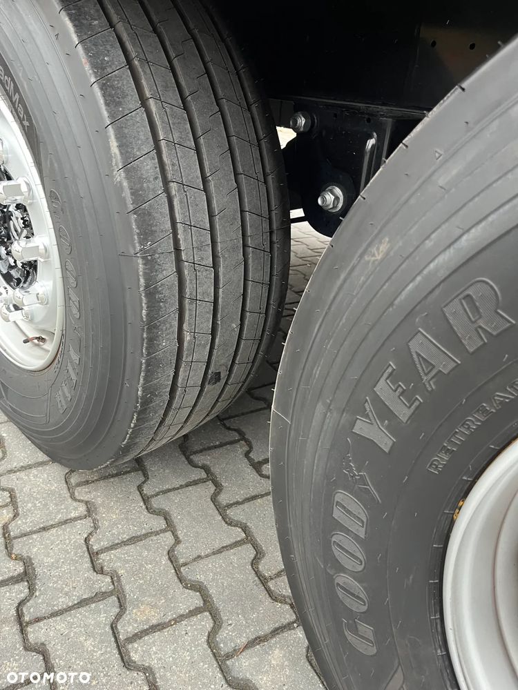 Krone FIRANKA//STANDARD//OŚ PODNOSZONA//2023//SUPER STAN - 19