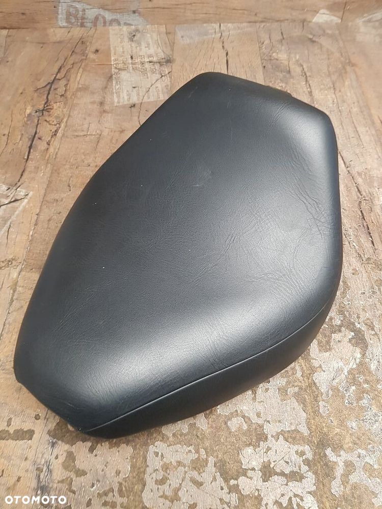 Siedzenie kierowcy Yamaha XVS650 Drag Star Custom - 3