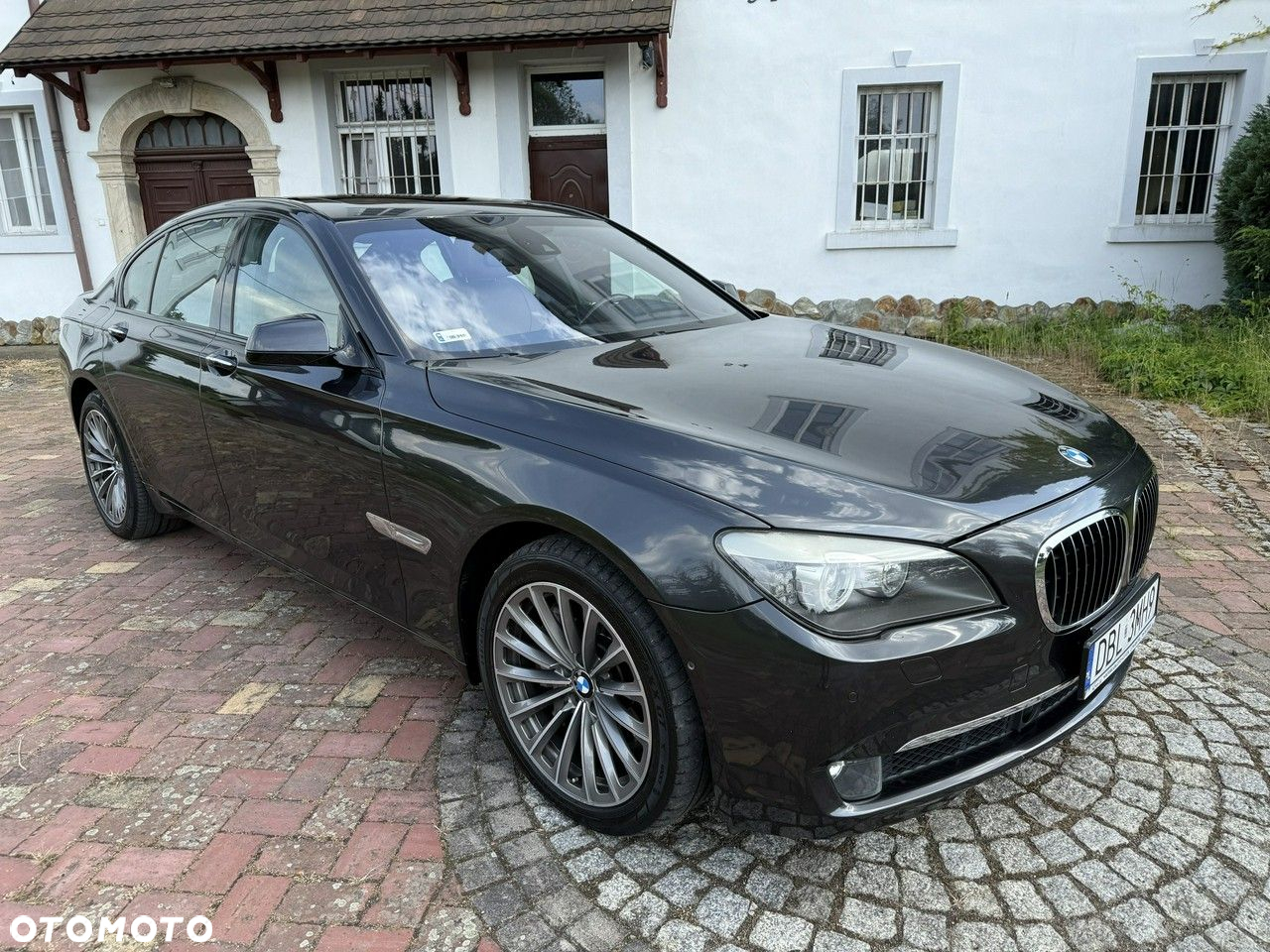 BMW Seria 7 750i - 2