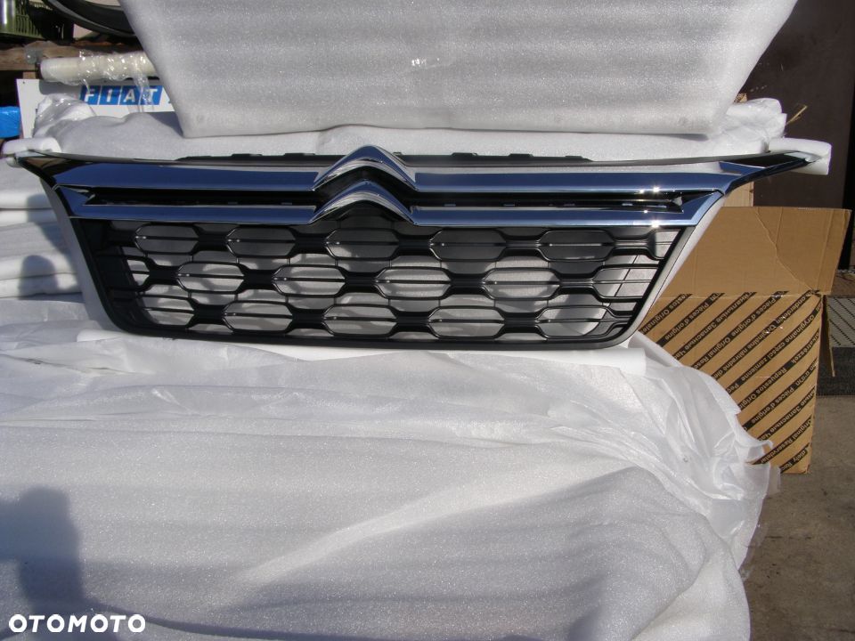 ATRAPA GRILL CITROEN JUMPER ORYGINAŁ nowy 2014- maskownica chrom - 1