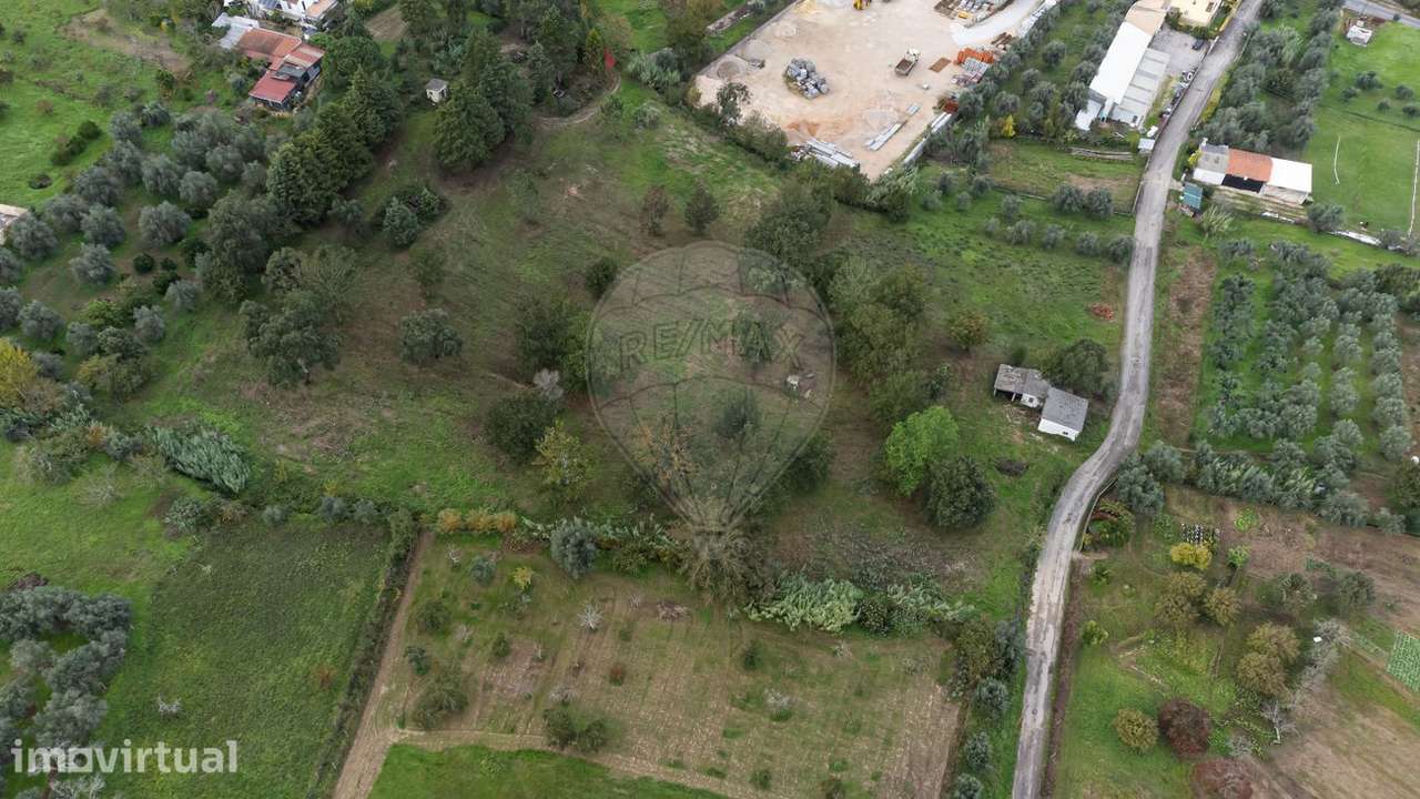 Terreno  para venda - Grande imagem: 2/14