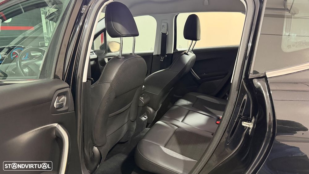 Peugeot 2008 PureTech 110 Stop&Start Allure - 15