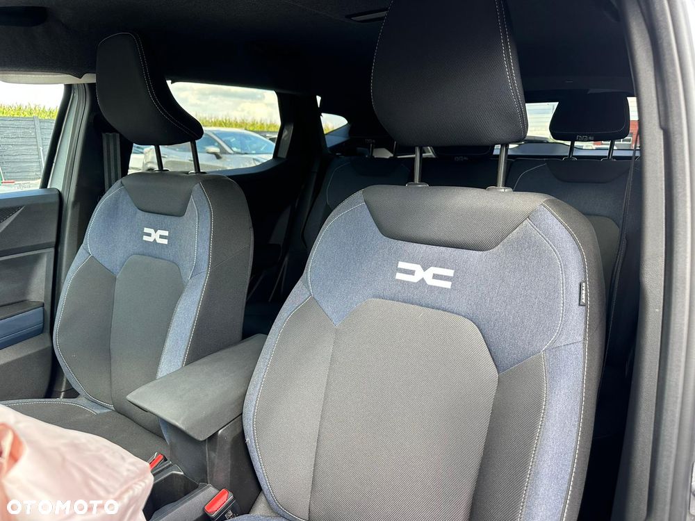 Dacia Duster 1.2 TCe mHEV Journey - 9