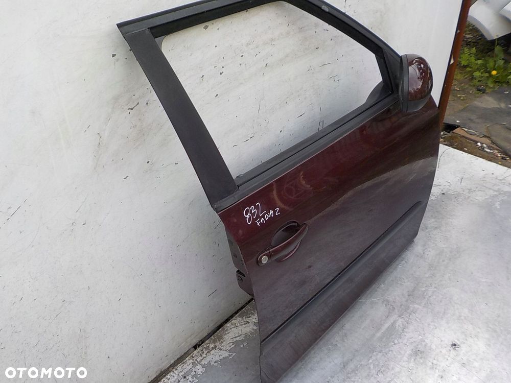 832 SKODA FABIA II DRZWI PRAWE PRZÓD PRZEDNIE 832 - 6