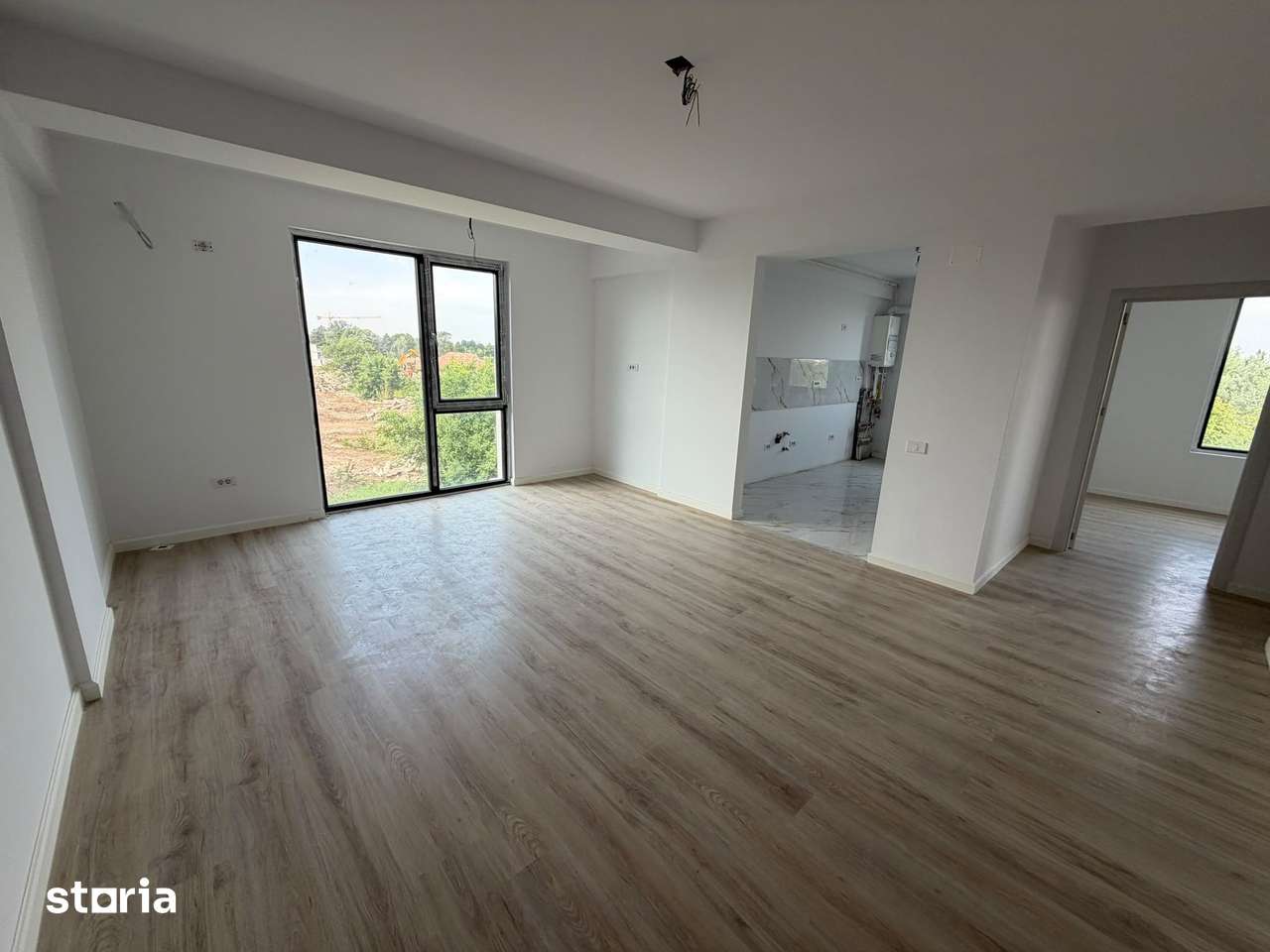 AP. 3 CAMERE - MUTARE IMEDIATA, LOC PARCARE, BOXA SUBSOL, COMIS 0% — fotografia 1