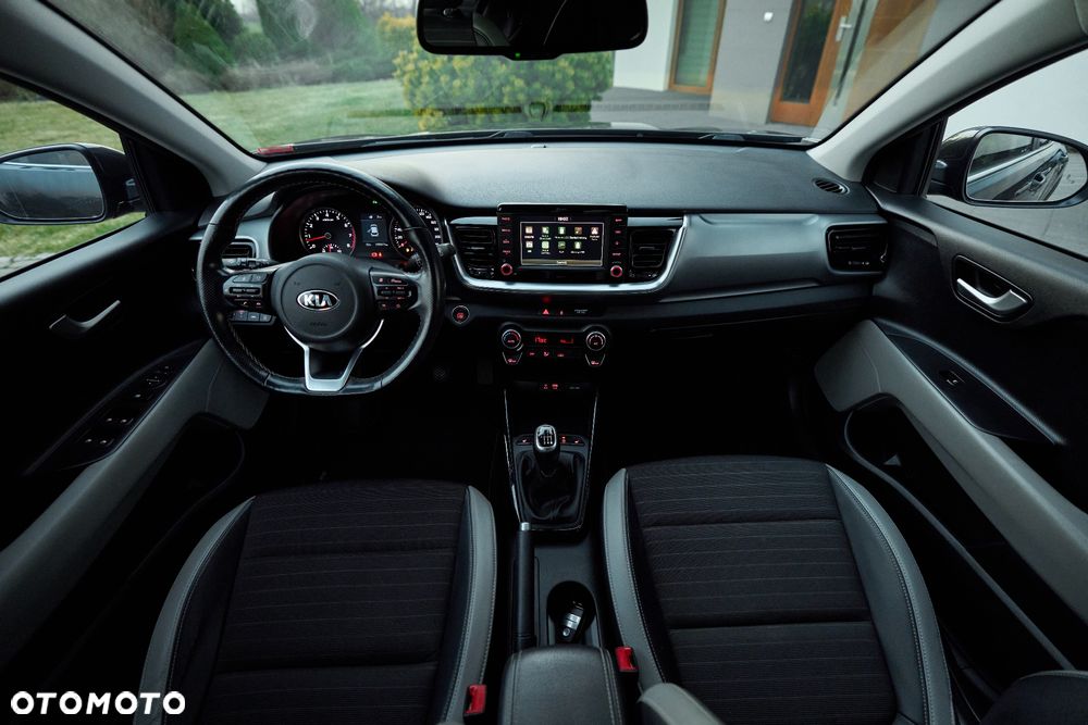 Kia Stonic - 29