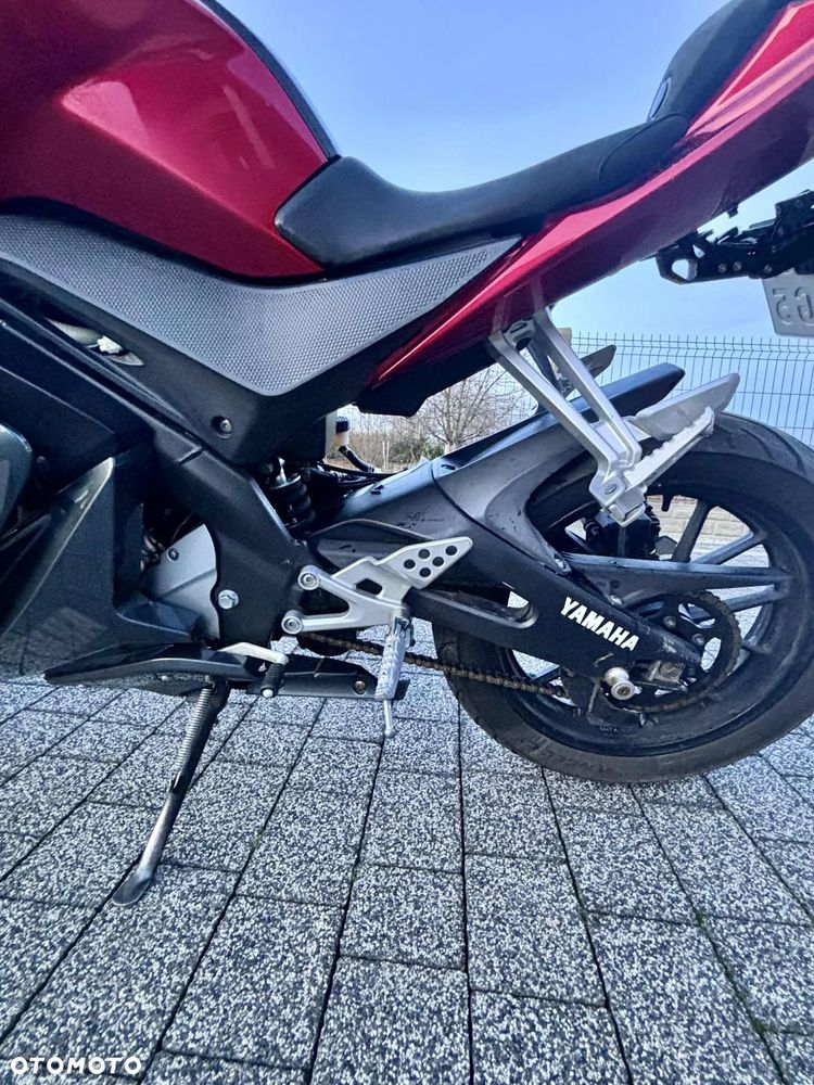 Yamaha YZF - 15