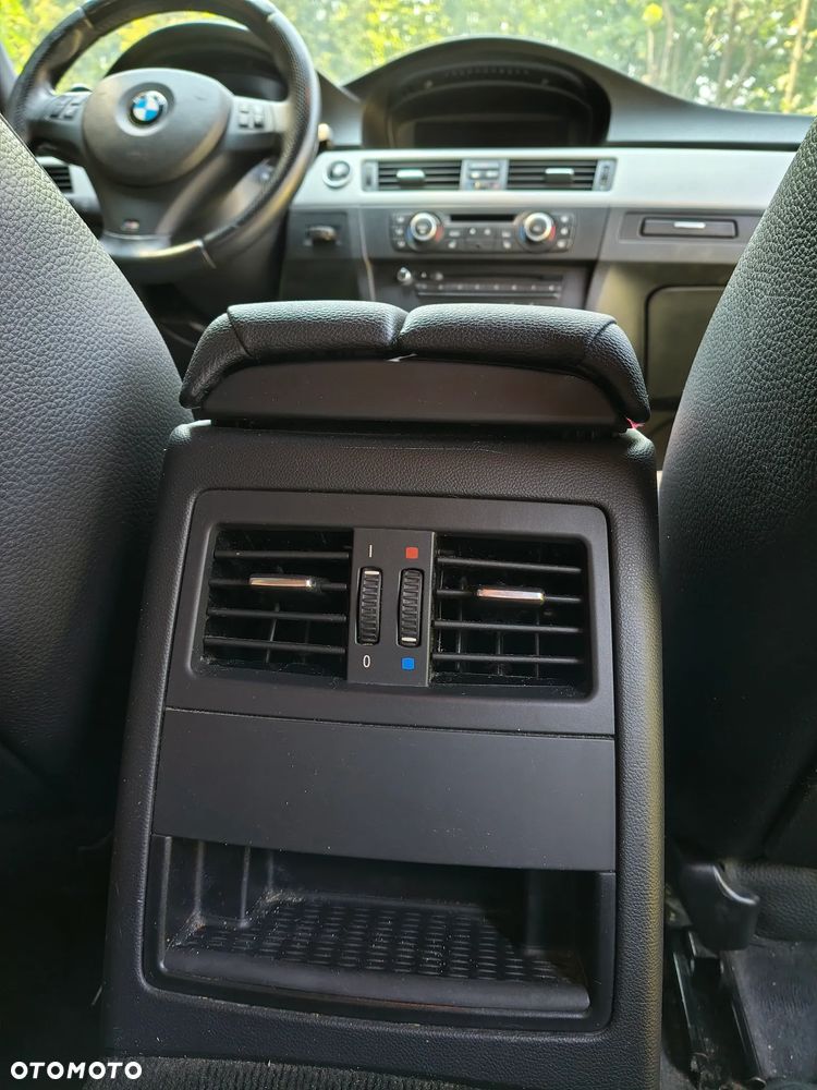 BMW Seria 3 320d - 16