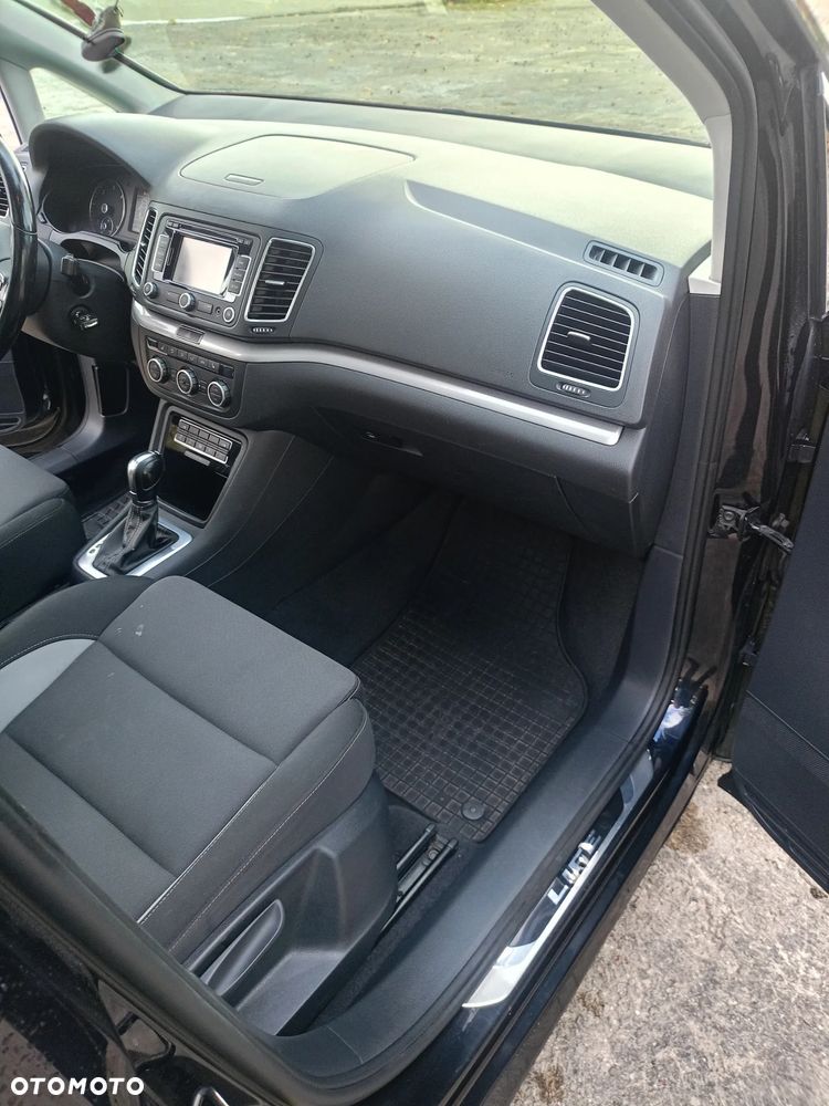 Volkswagen Sharan - 16