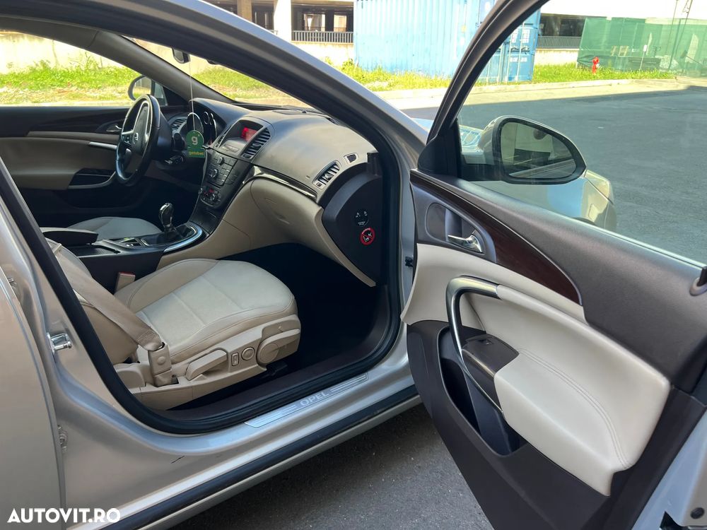 Opel Insignia 2.0 CDTI Sport - 12