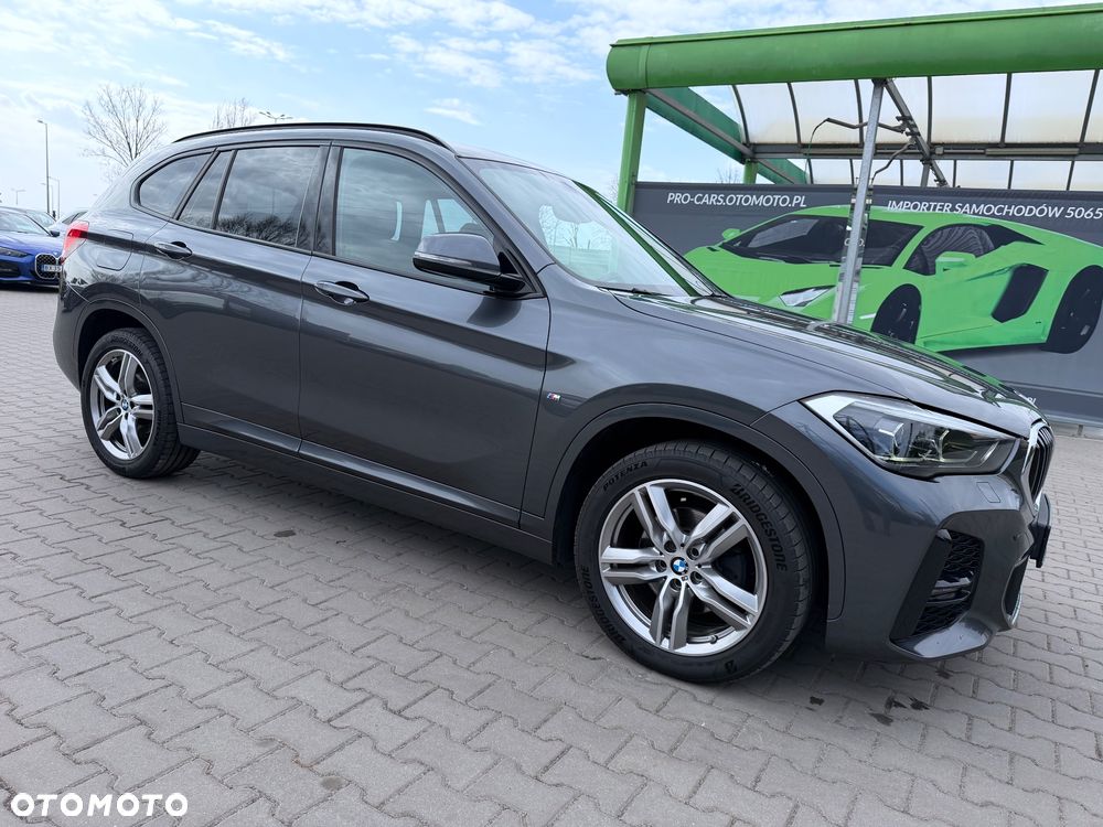 BMW X1 sDrive18d M Sport - 40