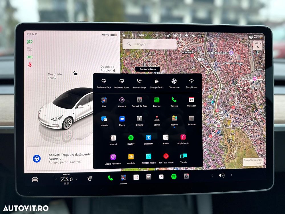 Tesla Model 3 Long Range - 23