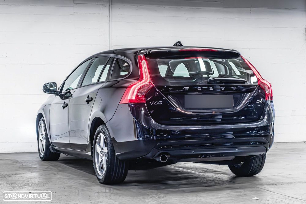 Volvo V60 2.0 D4 Momentum Start/Stop - 5