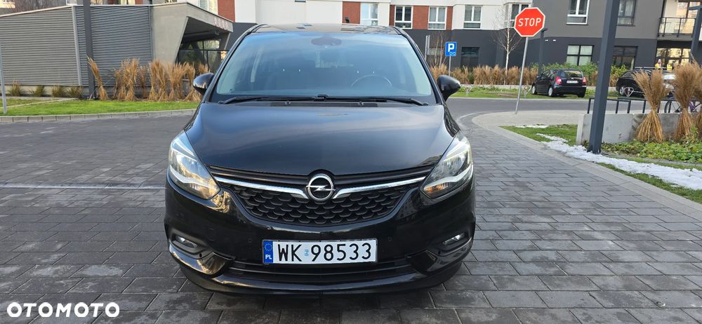 Opel Zafira - 2