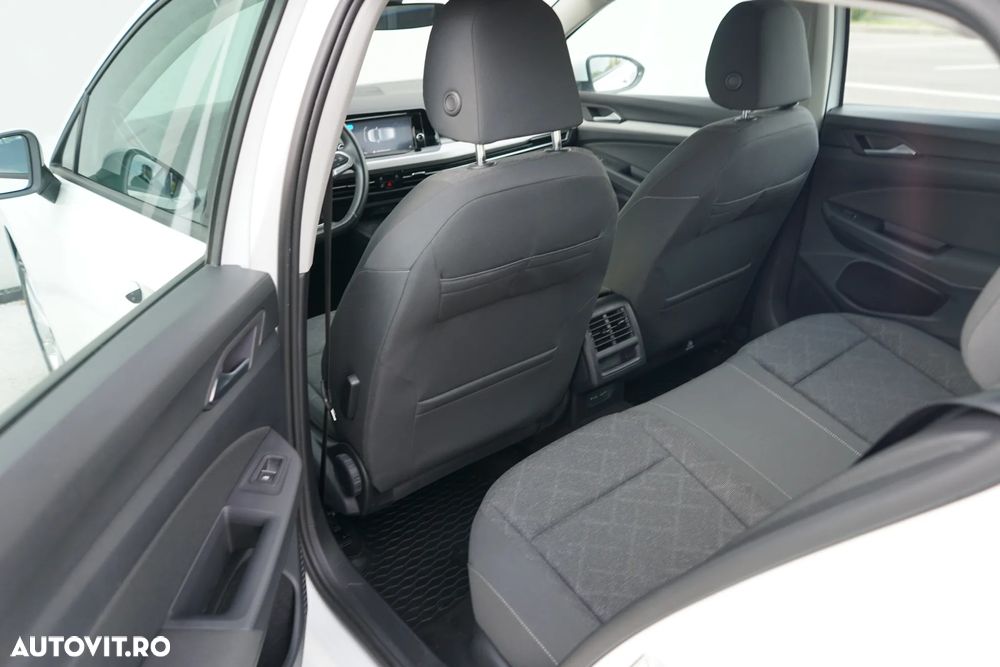 Volkswagen Golf 1.0 TSI Life - 24