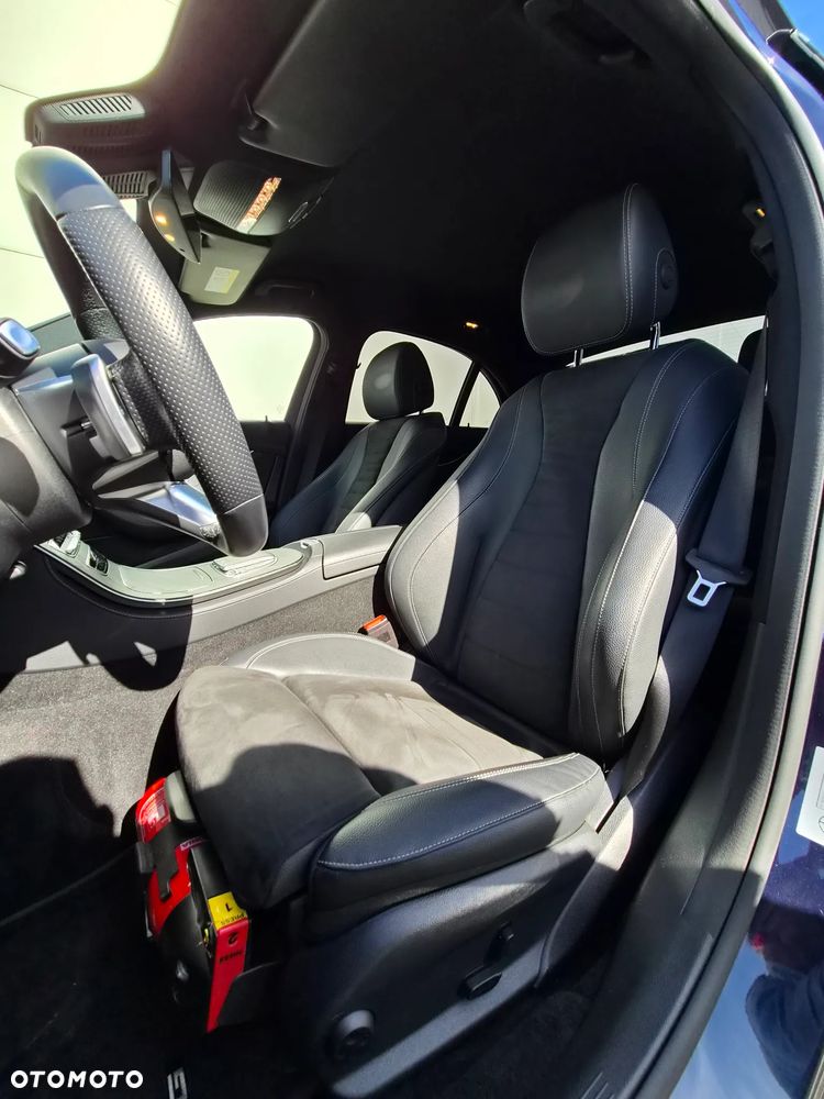 Mercedes-Benz Klasa E 200 9G-TRONIC - 4