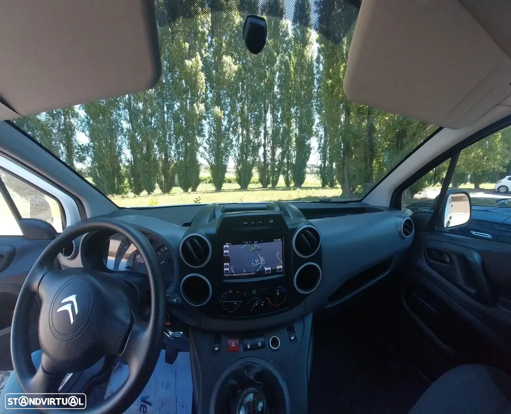 Citroën BERLINGO - 21