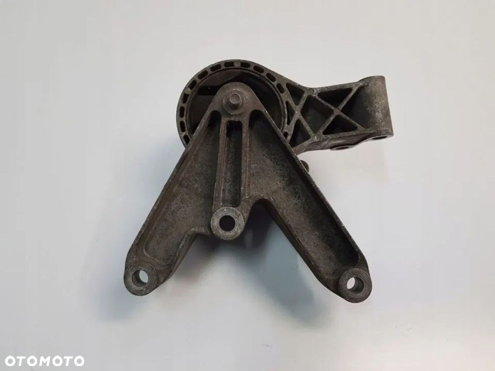 PODUSZKA ŁAPA SKRZYNI OPEL ASTRA J IV 2.0 CDTI - 3