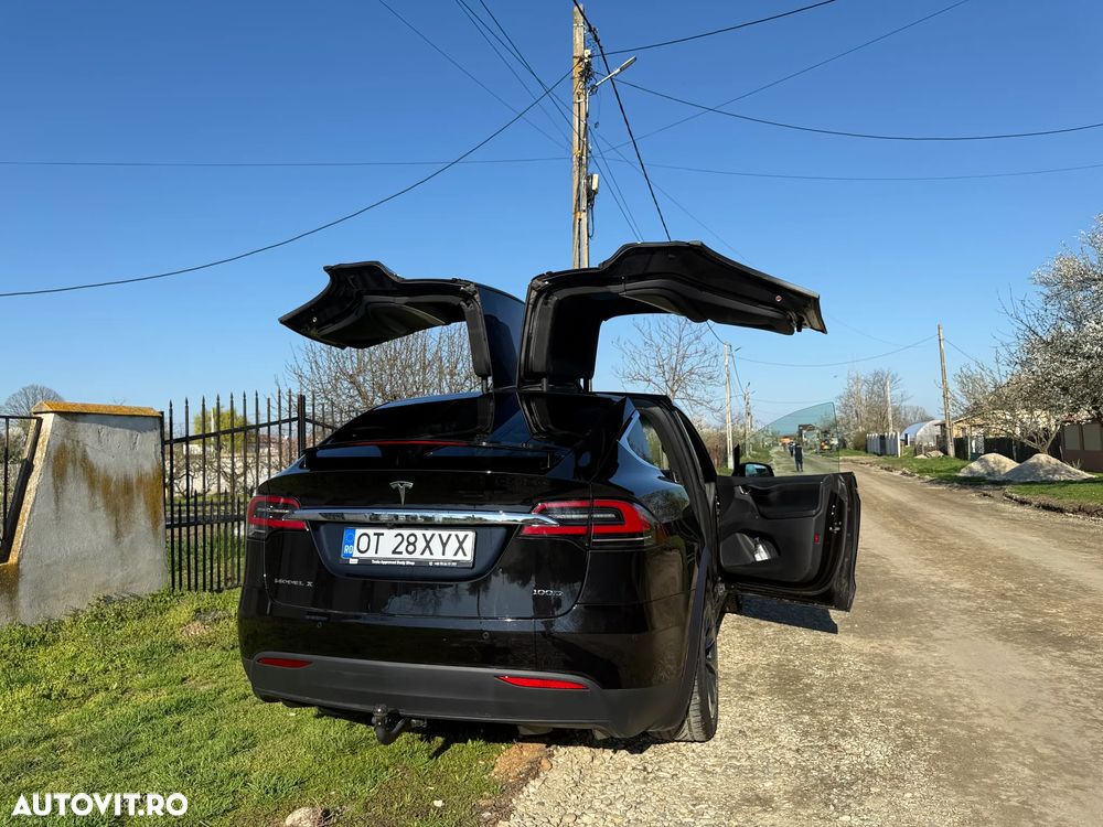 Tesla Model X Long Range - 14