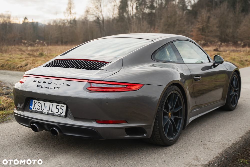 Porsche 911 Carrera 4S PDK - 8