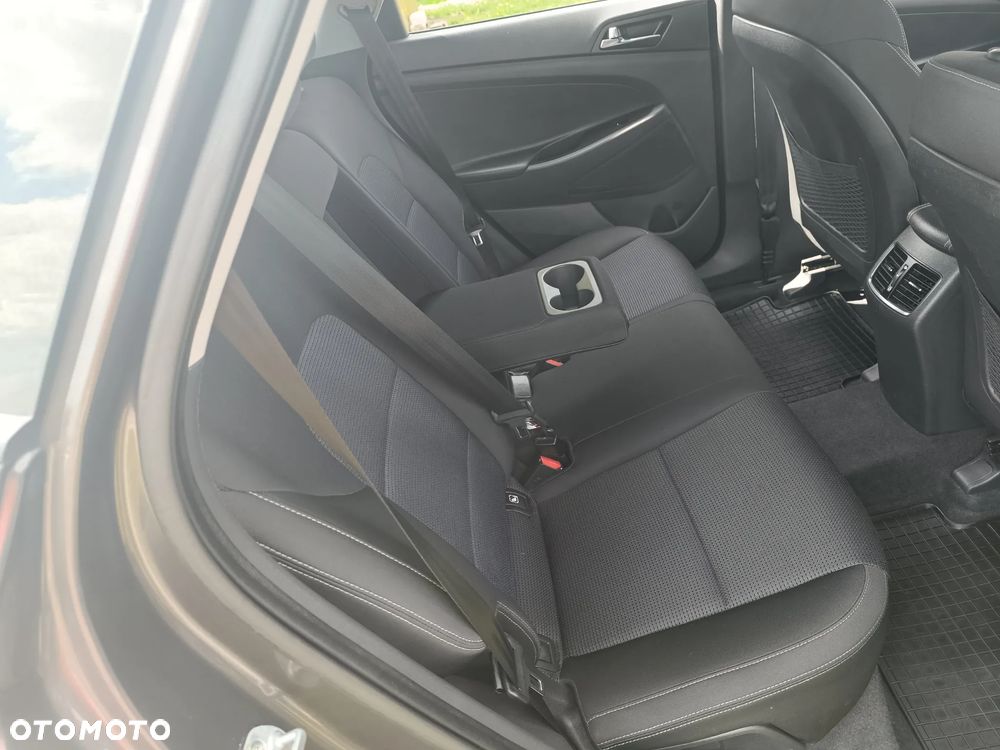Hyundai Tucson 1.6 GDI BlueDrive Design 2WD - 15