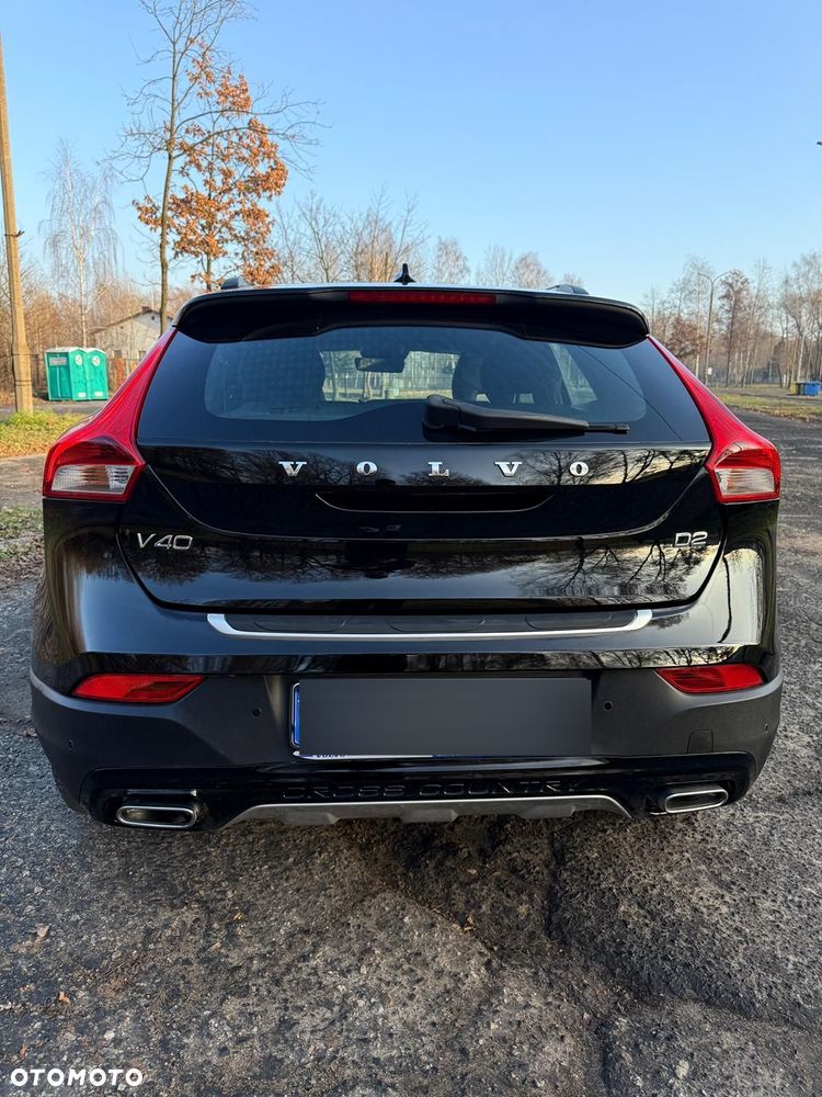 Volvo V40 Cross Country D2 Kinetic - 2