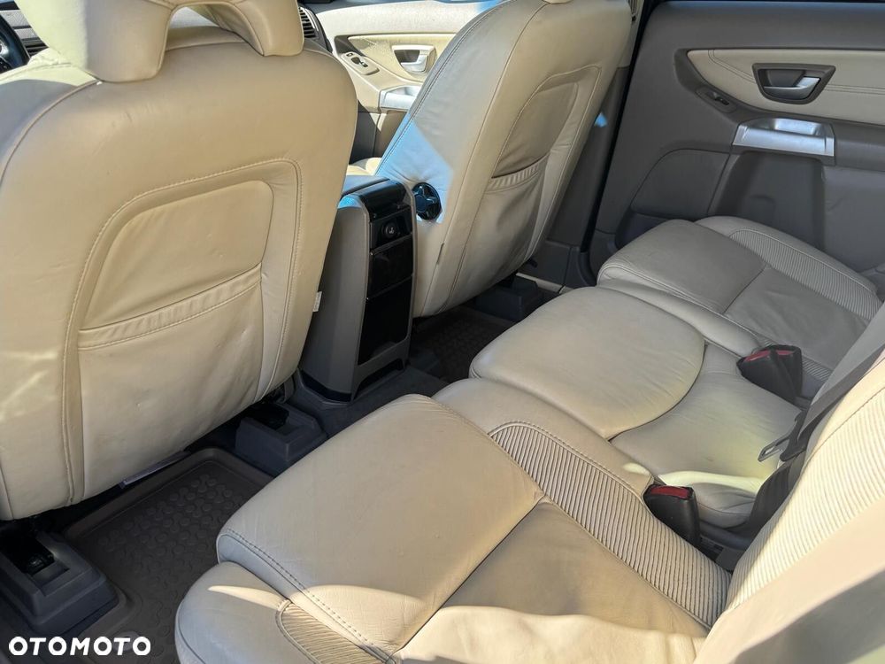Volvo XC 90 4.4 V8 AWD Executive - 23