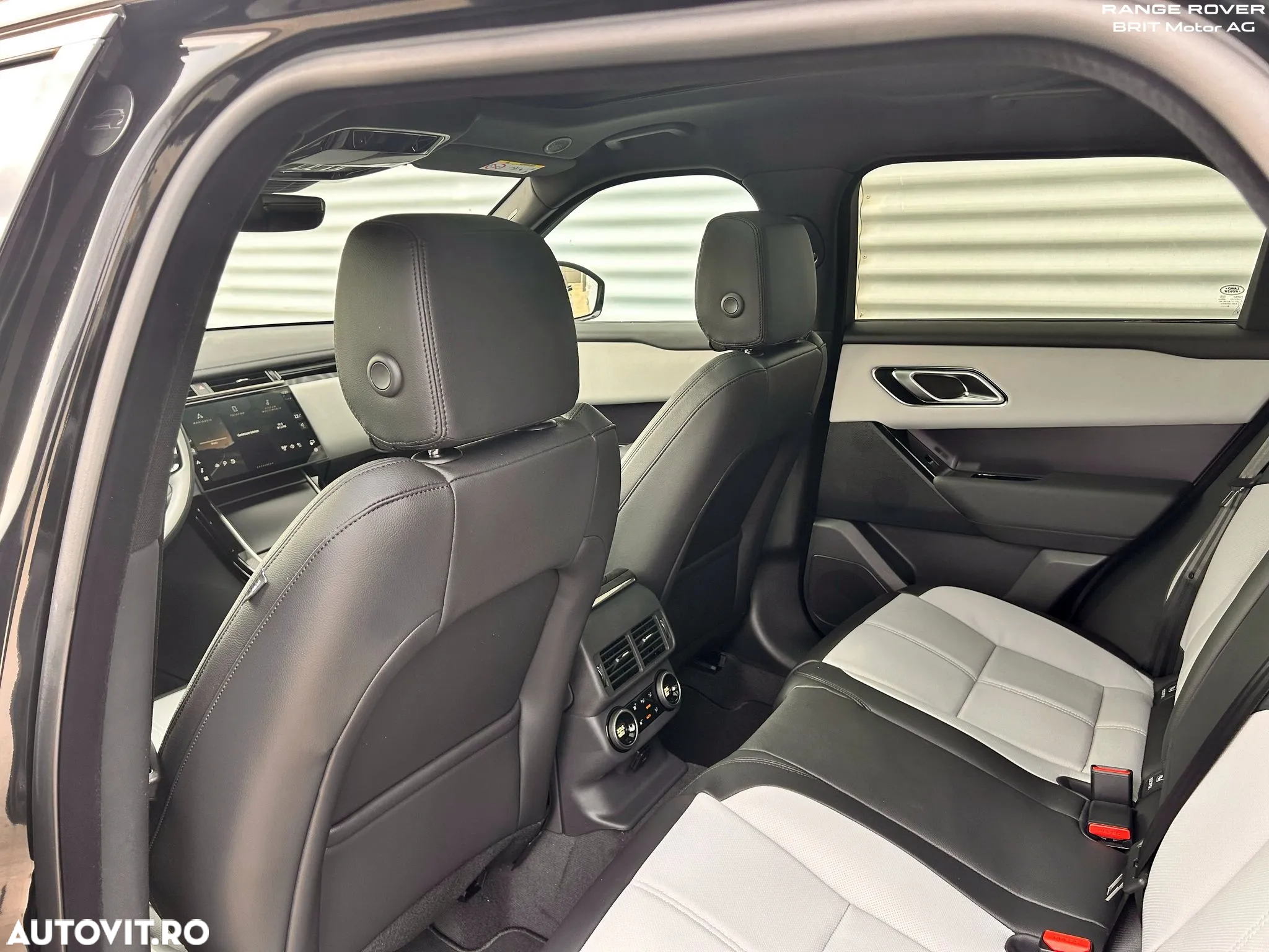 Land Rover Range Rover Velar R-Dynamic 3.0 D300 MHEV SE - 10