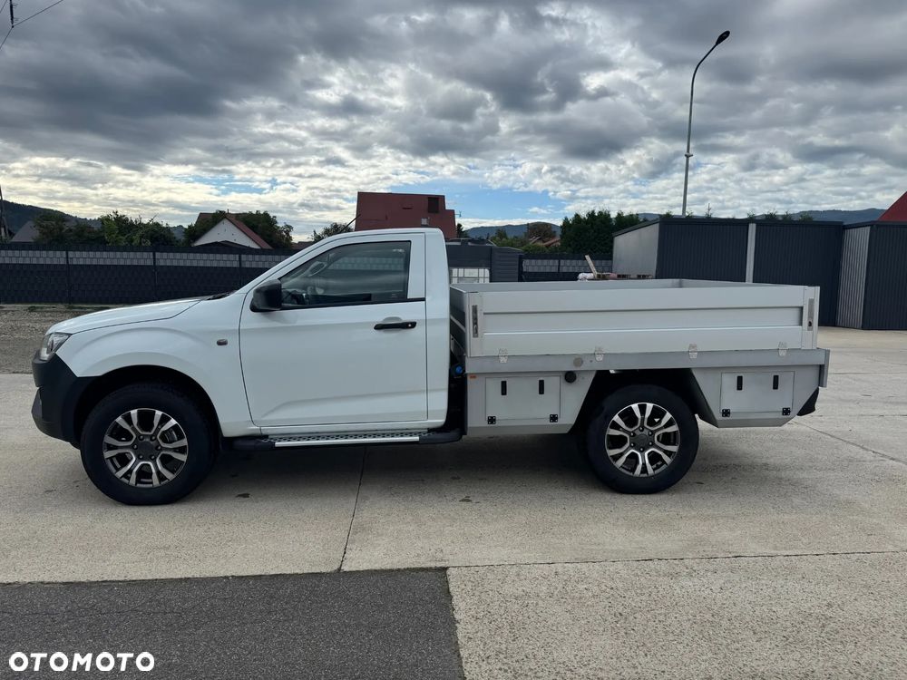 Isuzu D-Max 1.9 SC L - 2