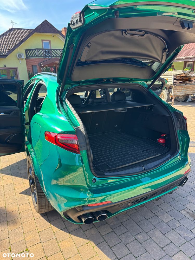 Alfa Romeo Stelvio 2.9 Bi Turbo V6 Quadrifoglio Q4 - 30