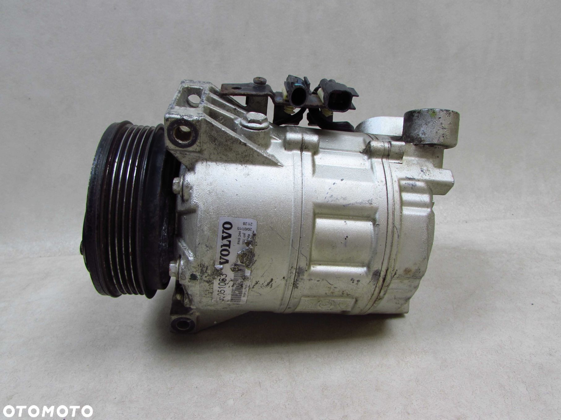 VOLVO S60 II V60 S90 V90 XC 2.0 T5 D5 10- SPREZARKA KOMPRESOR KLIMATYZACJI 36051063 - 1