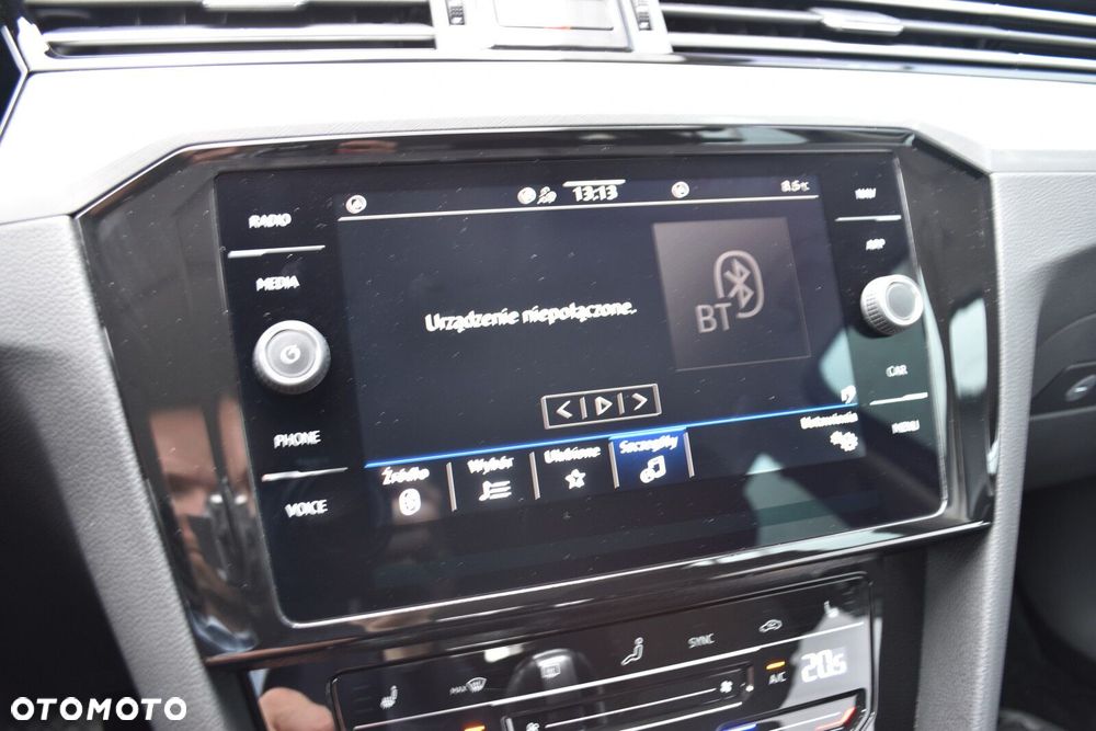 Volkswagen Passat 2.0 TSI Business DSG - 18