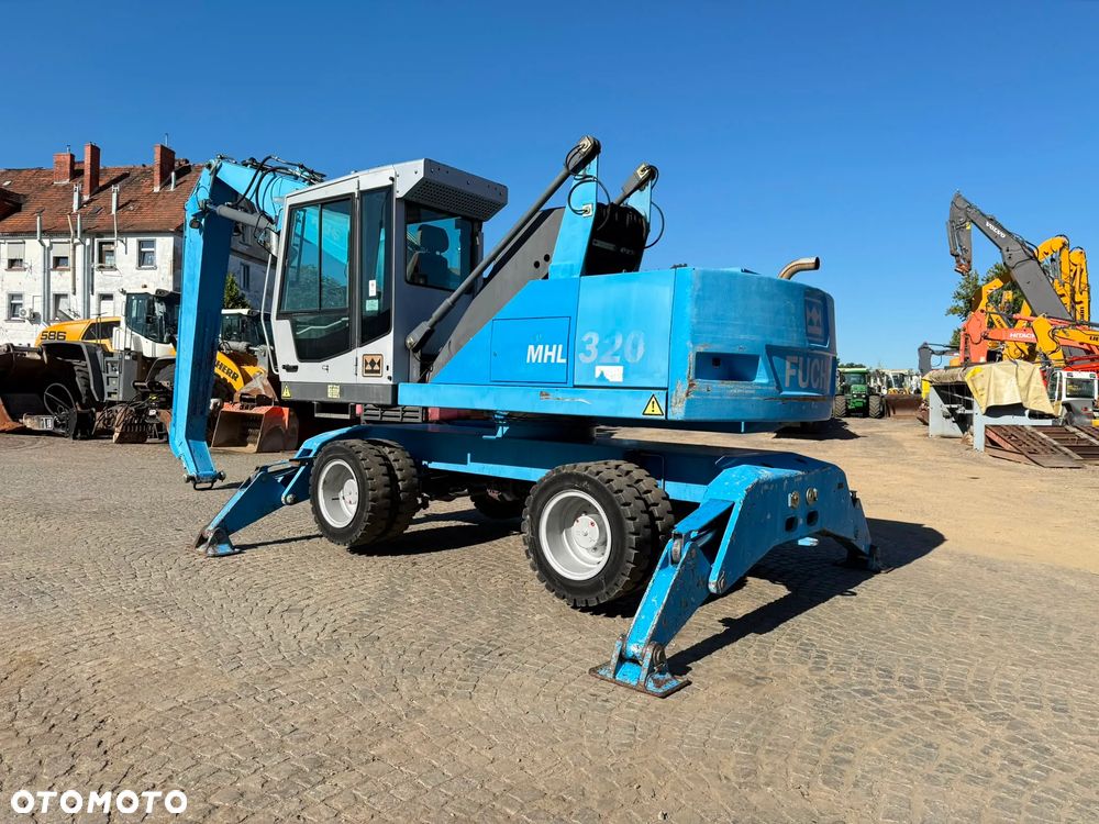 Fuchs MHL 320, 8592mth - 7
