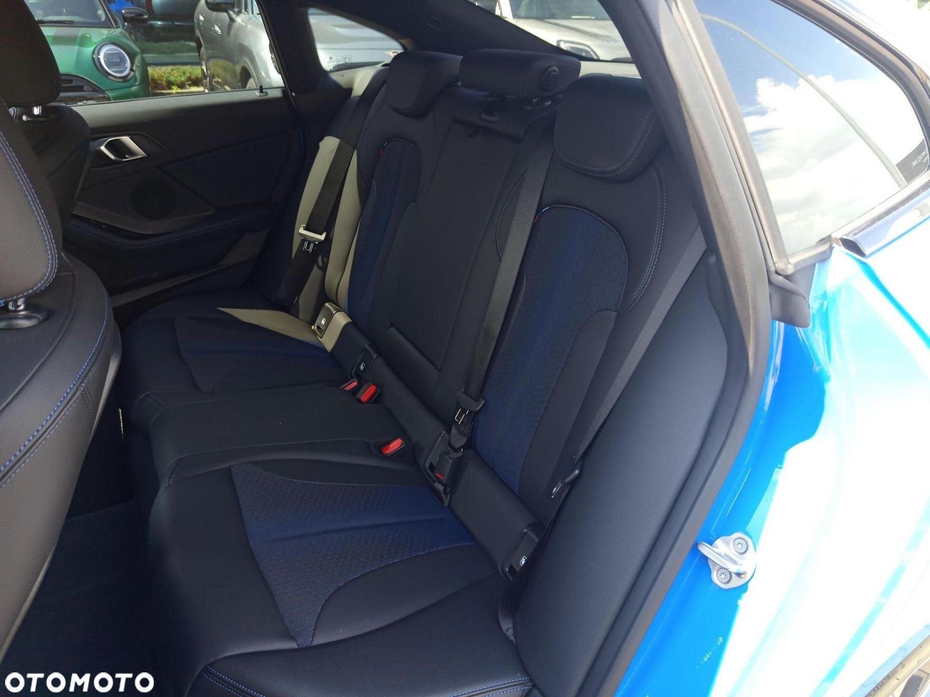 BMW Seria 2 - 18