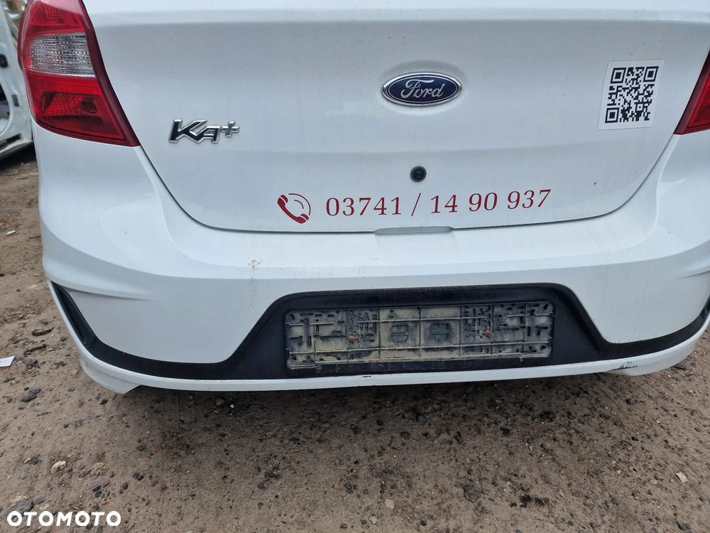 Zderzak  tył  ford  ka  plus  lift  w  kolorze  KAF - 1
