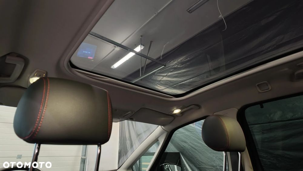 Ford S-Max - 21